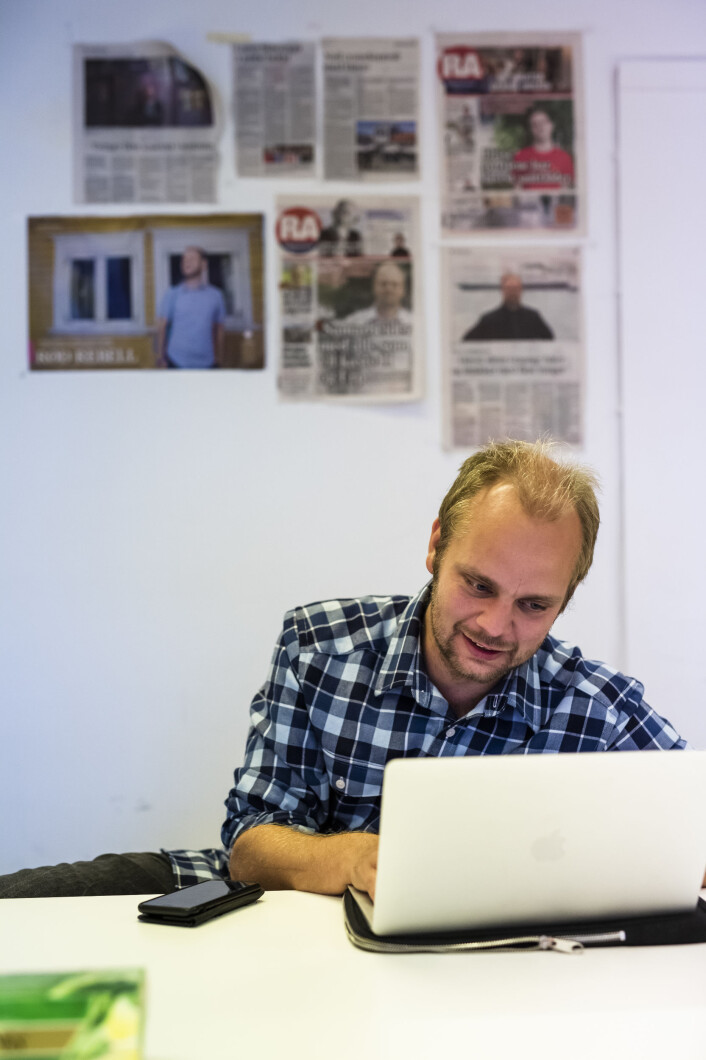 – Det er tillit til mediene i Rødt, men ikke til at medier opptrer nøytralt. Objektivt ja, men ikke nøytralt. Det merker jeg bryter med mange journalisters selvoppfatning, sier Kristjánsson. – Det er tillit til mediene i Rødt, men ikke til at medier opptrer nøytralt. Objektivt ja, men ikke nøytralt. Det merker jeg bryter med mange journalisters selvoppfatning, sier Kristjánsson.