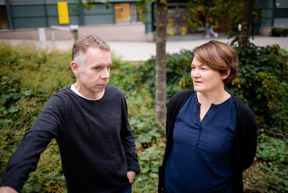 Anders Graver Knudsen er spent på hvordan korona vil prege undervisninga. Her sammen med medieforsker Birgit Røe Mathisen fra en annen anledning. Anders Graver Knudsen er spent på hvordan korona vil prege undervisninga. Her sammen med medieforsker Birgit Røe Mathisen fra en annen anledning.