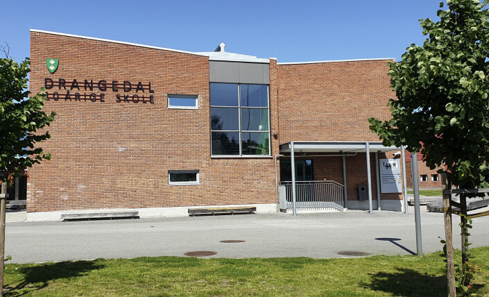 Drangedalsposten avslørte en sterk mobbekultur ved Drangedal 10-årige skole, men møtte motstand fra bygda for sakene. Foto: Karen Aarhus / NTB scanpix Drangedalsposten avslørte en sterk mobbekultur ved Drangedal 10-årige skole, men møtte motstand fra bygda for sakene. Foto: Karen Aarhus / NTB scanpix