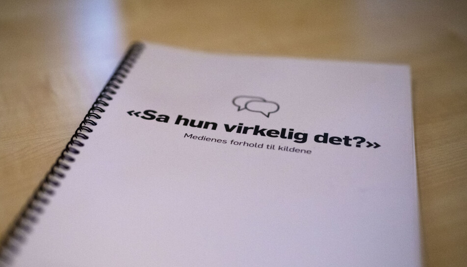 Rapporten fra kildeutvalget om medienes forhold til kildene kommer også inn på sitater fra pressemeldinger.
