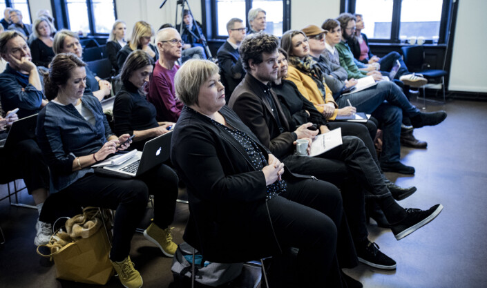 Generalsekretær Elin Floberghagen fikk offisielt overrakt kildeutvalgets rapport tirsdag. Foto: Roger Aarli-Grøndalen Generalsekretær Elin Floberghagen fikk offisielt overrakt kildeutvalgets rapport tirsdag. Foto: Roger Aarli-Grøndalen