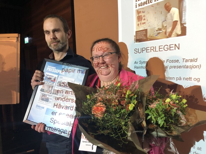 Synnøve Skeie Fosse og Tarald Reinholt Aas vant for årets sak. Foto: Knut Knudsen Eigeland / Hustri Synnøve Skeie Fosse og Tarald Reinholt Aas vant for årets sak. Foto: Knut Knudsen Eigeland / Hustri