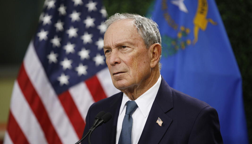 Tidligere New York-ordfører og eier av medieselskapet Bloomberg, Michael Bloomberg, har kunngjort at han stiller som kandidat i Demokratenes nominasjonskamp. Foto: John Locher / AP / NTB scanpix Tidligere New York-ordfører og eier av medieselskapet Bloomberg, Michael Bloomberg, har kunngjort at han stiller som kandidat i Demokratenes nominasjonskamp. Foto: John Locher / AP / NTB scanpix