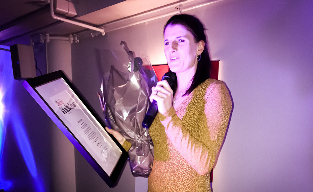 «Årets klubbleiar 2019» tar imot prisen under utdelingen tirsdag kveld. Foto: Privat «Årets klubbleiar 2019» tar imot prisen under utdelingen tirsdag kveld. Foto: Privat