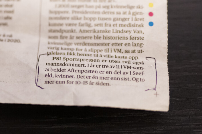 I en Aftenposten-sak om at bare én kvinne satt i styret i Det internasjonale skiforbundet, fant Roald et PS om kvinneandelen i sportspressen. I en Aftenposten-sak om at bare én kvinne satt i styret i Det internasjonale skiforbundet, fant Roald et PS om kvinneandelen i sportspressen.