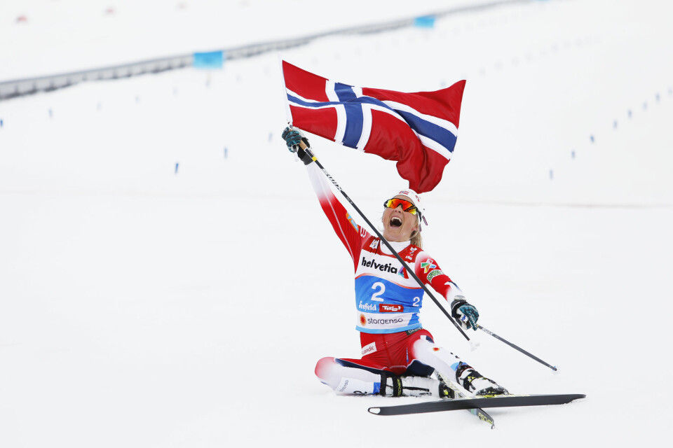 Therese Johaug avslutter et fantastisk ski-VM i Seefeld med å vinne tremila med klar margin. Hun var tilbake i mesterskap etter dopingdommen og tok tre individuelle VM-gull. Foto: Tore Meek / NTB scanpic