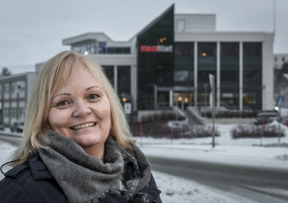 Marit Ulriksen, sjefredaktør i Rana Blad, reagerer på at styret i Helse Nord jobbet bak lukkede dører i en pause. Helse Nord avviser at det var dette som skjedde.