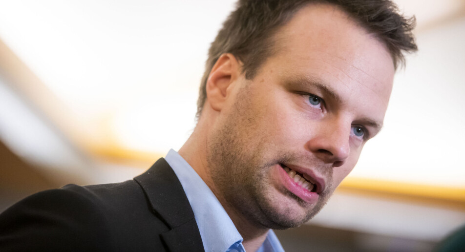 Frps Jon Helgheim kritiserer medie-dekningen av den IS-siktede kvinnen