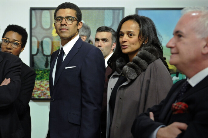 Isabel dos Santos og ektemannen, kunstsamleren Sindika Dokolo, under åpningen av en kunstutstilling i Porto i Portugal i mars 2015. Isabel dos Santos og ektemannen, kunstsamleren Sindika Dokolo, under åpningen av en kunstutstilling i Porto i Portugal i mars 2015.