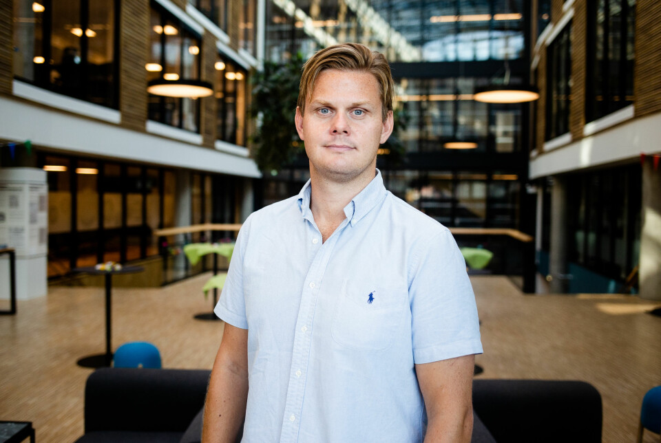 Journalist i E24, Jonas Alsaker Vikan, slutter i jobben i E24 for å jobbe med e-sport.