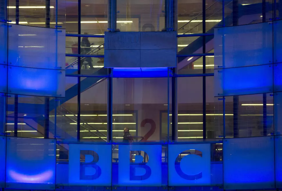 Britisk BBC gjør stor kutt i sin nyhetsredaksjon.