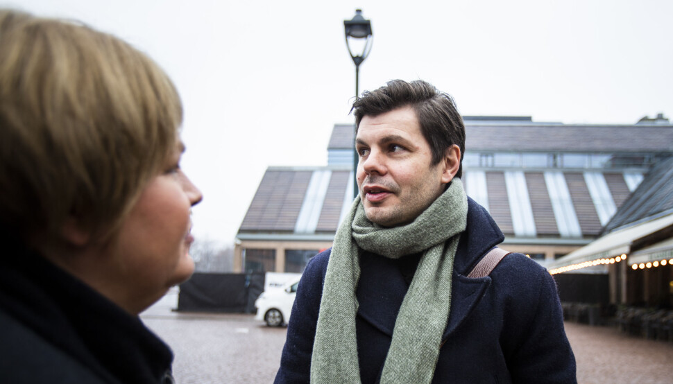 Kim Edgar Karlsen skal sammen med Fanny Duckert studere opplevelsene til tidligere PFU-klagere. Norsk Presseforbund, her ved generalsekretær Elin Floberghagen, bistår. Kim Edgar Karlsen skal sammen med Fanny Duckert studere opplevelsene til tidligere PFU-klagere. Norsk Presseforbund, her ved generalsekretær Elin Floberghagen, bistår.