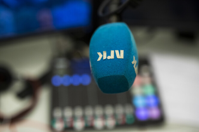 – Man tenker jo at bare jeg er flink og hyggelig nok, så kanskje de lar meg bli, sier «Mina», en tidligere midlertidig ansatt i NRK. – Man tenker jo at bare jeg er flink og hyggelig nok, så kanskje de lar meg bli, sier «Mina», en tidligere midlertidig ansatt i NRK.