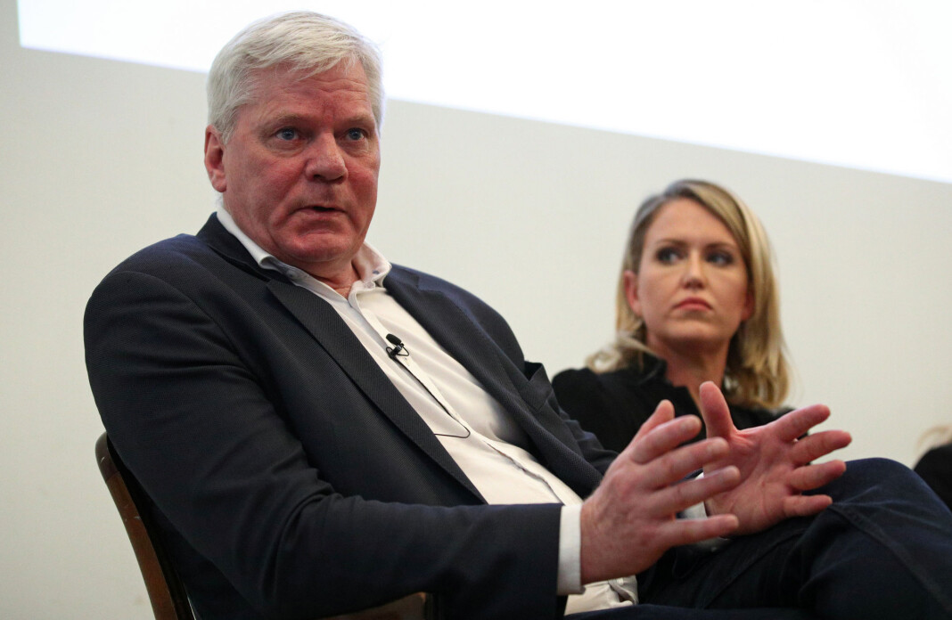 Wikiseaks' sjefredaktør Kristinn Hrafnsson og advokat Jennifer Robinson på dagens pressekonferanse. Wikiseaks' sjefredaktør Kristinn Hrafnsson og advokat Jennifer Robinson på dagens pressekonferanse.