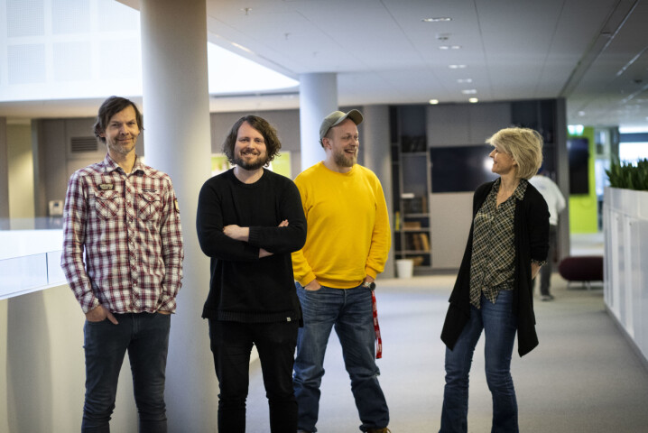 John Rasmussen, Bernt Jakob Oksnes, Torgeir Krokfjord og Siri Gedde-Dahl har avdekket hvordan fluorsmøring kan påvirke både folk og natur. John Rasmussen, Bernt Jakob Oksnes, Torgeir Krokfjord og Siri Gedde-Dahl har avdekket hvordan fluorsmøring kan påvirke både folk og natur.