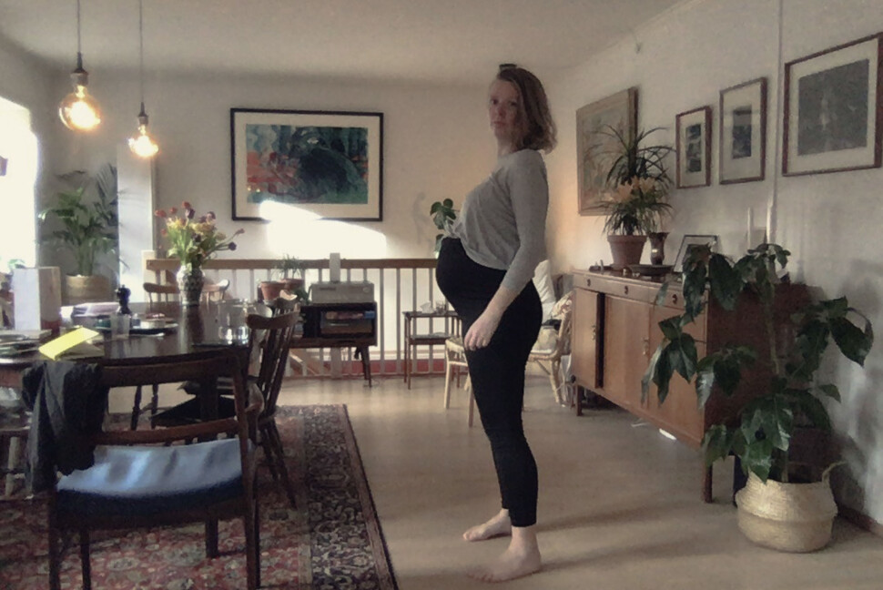 Charlotte Hidle (32). Fødselspermisjon, Oslo. – Fint. Hyggelig å få være i fred. Charlotte Hidle (32). Fødselspermisjon, Oslo. – Fint. Hyggelig å få være i fred.