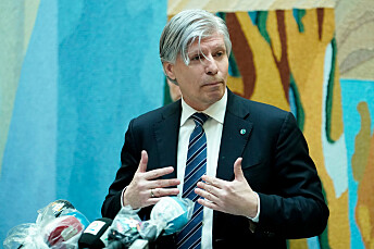 Det var Ola Elvestuen som meddelte at Stortinget har bedt regjeringa om en krisepakke for mediebransjen på pressekonferansen tirsdag. Det var Ola Elvestuen som meddelte at Stortinget har bedt regjeringa om en krisepakke for mediebransjen på pressekonferansen tirsdag.