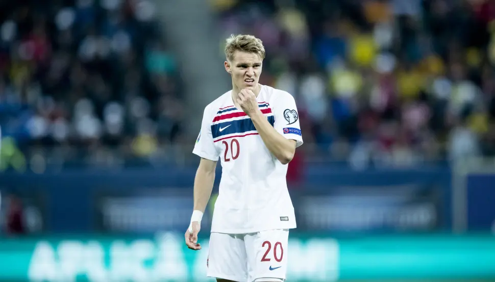 Faren til Martin Ødegaard (bildet) har klaget inn VG til PFU. Her er sønnen i aksjon for Norge i kamp mot Romania i fjor høst. Faren til Martin Ødegaard (bildet) har klaget inn VG til PFU. Her er sønnen i aksjon for Norge i kamp mot Romania i fjor høst.