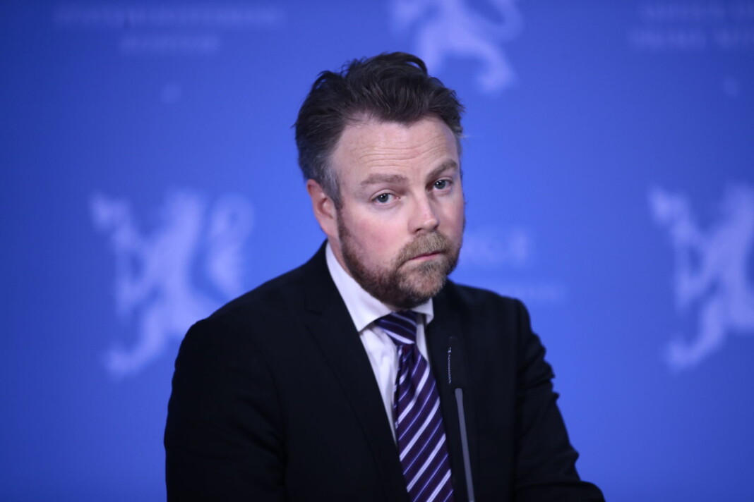 – Vi gjør det som skal til for at flest mulig skal få så mye som mulig av pengene sine så fort som mulig, sier Torbjørn Røe Isaksen. – Vi gjør det som skal til for at flest mulig skal få så mye som mulig av pengene sine så fort som mulig, sier Torbjørn Røe Isaksen.