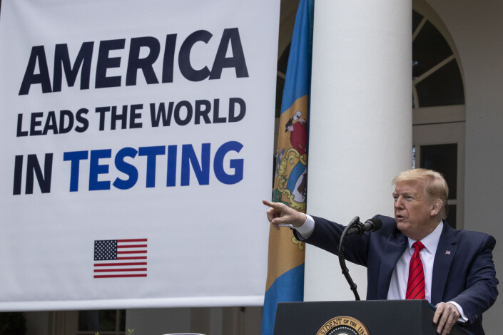 President Donald Trump sin pressebrifing var rigget til å handle om hvordan USA er best i verden på å teste flest mulig for koronasmitte. President Donald Trump sin pressebrifing var rigget til å handle om hvordan USA er best i verden på å teste flest mulig for koronasmitte.