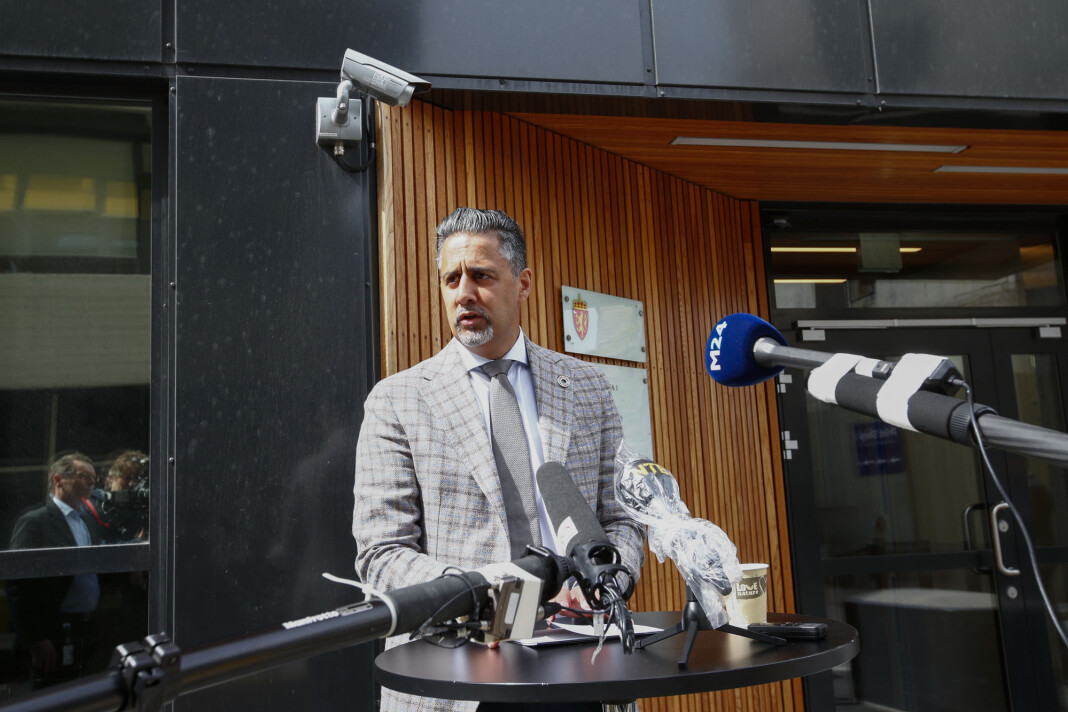 Fagpresse-medier skal nå også få fritak for moms på sine nettaviser. Her ved kulturminister Abid Raja på pressekonferanse tidligere denne uka. Fagpresse-medier skal nå også få fritak for moms på sine nettaviser. Her ved kulturminister Abid Raja på pressekonferanse tidligere denne uka.