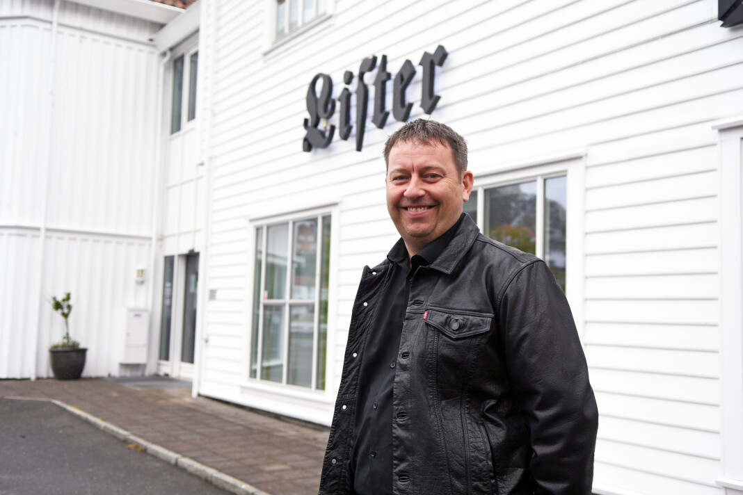 Etter 24 år i ulike roller i Lister, er det nå klart at Svein Morten Havaas er avisens nye redaktør. Etter 24 år i ulike roller i Lister, er det nå klart at Svein Morten Havaas er avisens nye redaktør.