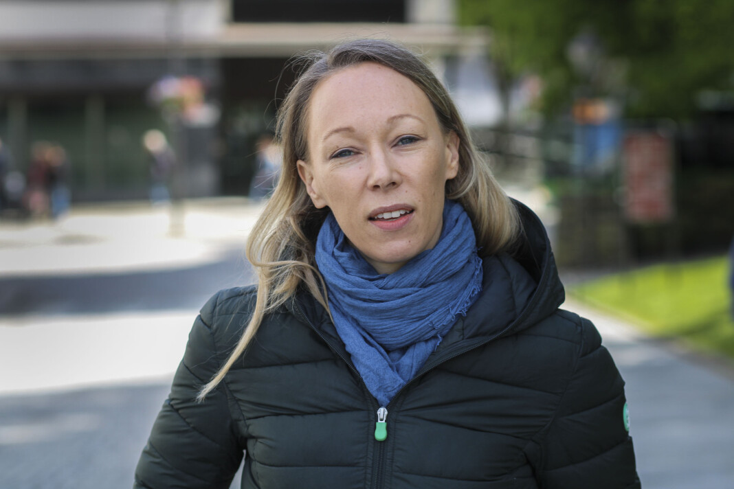– Samfunnet beveger seg fra krise til krise, sier professor i journalistikk Helle Sjøvaag. – Samfunnet beveger seg fra krise til krise, sier professor i journalistikk Helle Sjøvaag.