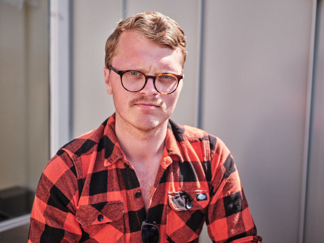 Ole Gunnar Onsøien «gikk på en smell» da han møtte Bjørn Sundquist til intervju i vårsol på Aker brygge. Ole Gunnar Onsøien «gikk på en smell» da han møtte Bjørn Sundquist til intervju i vårsol på Aker brygge.