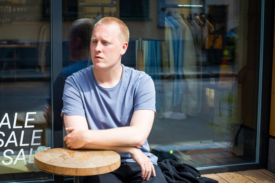 Peder Ebbesen påpeker at som kultur- og musikkjournalist er man avhengig av at andre skaper noe. Peder Ebbesen påpeker at som kultur- og musikkjournalist er man avhengig av at andre skaper noe.