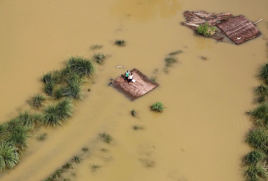 – Det skulle være unødvendig å si, men husk at klimajournalistikk er som all annen journalistikk, sier Astrid Rommetveit i NRKs klimaredaksjon. Her fra en flom i Allahabad, India i 2016. – Det skulle være unødvendig å si, men husk at klimajournalistikk er som all annen journalistikk, sier Astrid Rommetveit i NRKs klimaredaksjon. Her fra en flom i Allahabad, India i 2016.