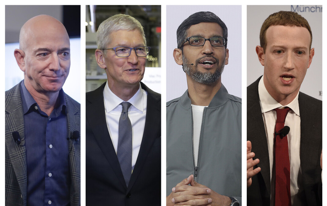 De fire mektige topplederne Jeff Bezos (Amazon), Tim Cook (Apple), Sundar Pichai (Google) og Mark Zuckerberg (Facebook) skal forklare seg for Kongressen onsdag. De fire mektige topplederne Jeff Bezos (Amazon), Tim Cook (Apple), Sundar Pichai (Google) og Mark Zuckerberg (Facebook) skal forklare seg for Kongressen onsdag.