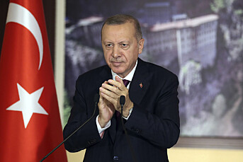 Tyrkia har vedtatt omstridt lov som regulerer sosiale medier