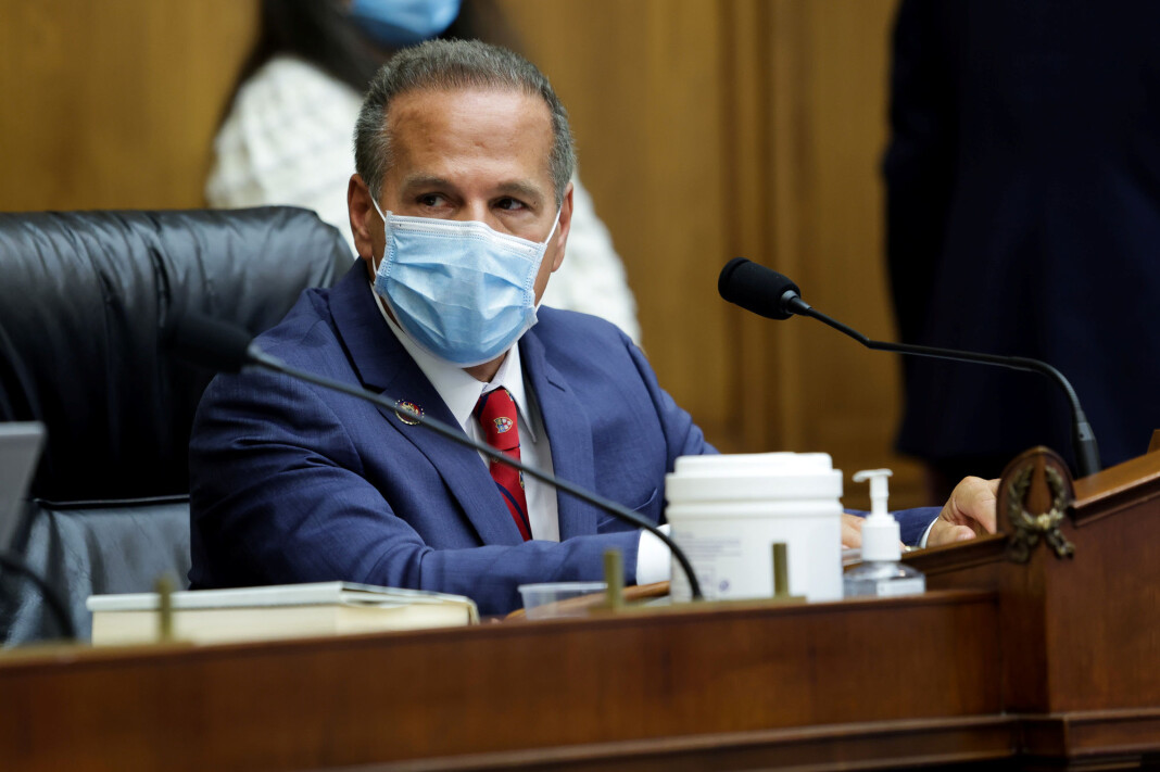 Den demokratiske kongressrepresentanten David Cicilline under gårsdagens høring i den amerikanske kongressen. Den demokratiske kongressrepresentanten David Cicilline under gårsdagens høring i den amerikanske kongressen.