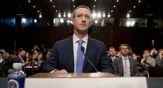 Hevder Facebook-sjefen var direkte involvert i Cambridge Analytica-skandalen Hevder Facebook-sjefen var direkte involvert i Cambridge Analytica-skandalen
