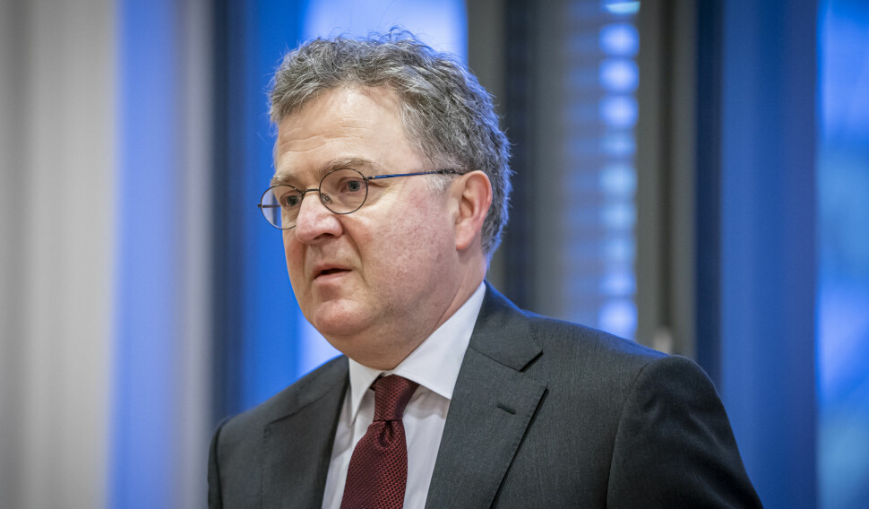 Advokat Halvard Helle mener Josimar-redaktør Håvard Melnæs unngår å svare på kritikken.