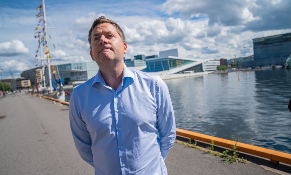 Hurtigrutesjefen møtte pressen – i tre minutter