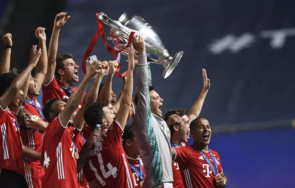 Bayern München vant søndag mesterligaen i fotball. I kampen om TV-seerne i Norge gikk TV 2 seirende ut av duellen.