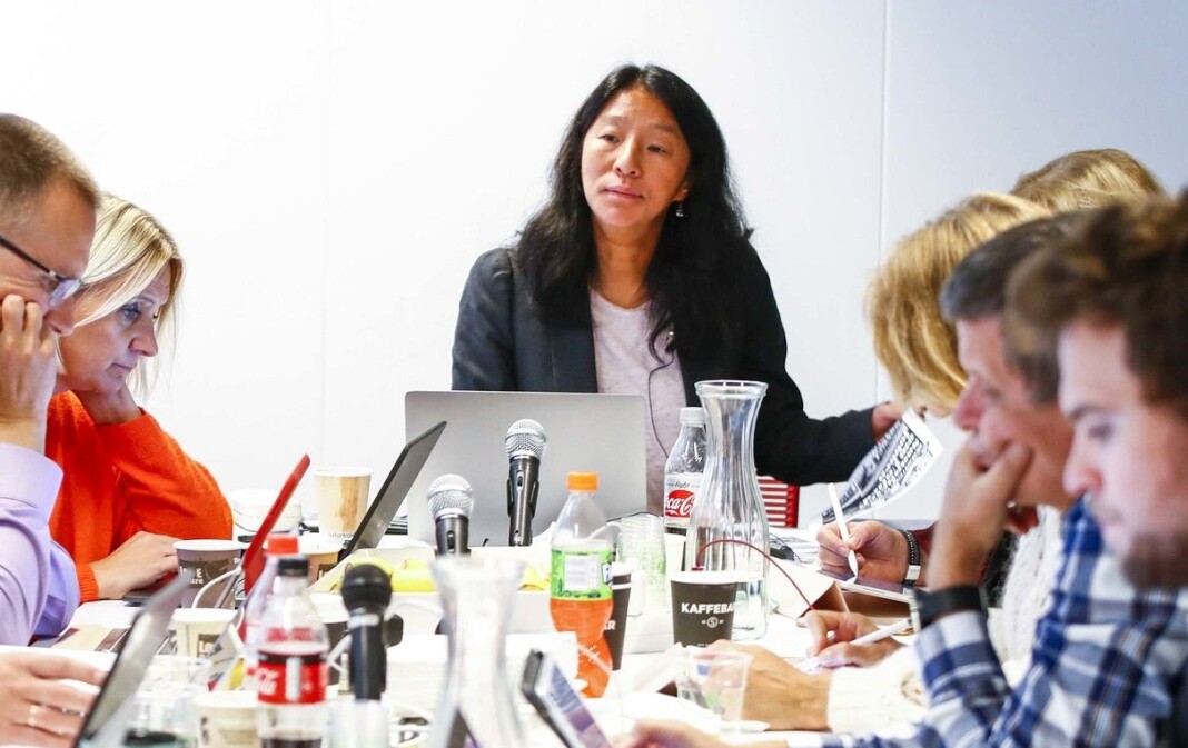 PFU-leder Anne Weider Aasen (i midten) svarer om kritisert konklusjon. Bildet er fra 2019, med en annen sammensetning av utvalget. PFU-leder Anne Weider Aasen (i midten) svarer om kritisert konklusjon. Bildet er fra 2019, med en annen sammensetning av utvalget.