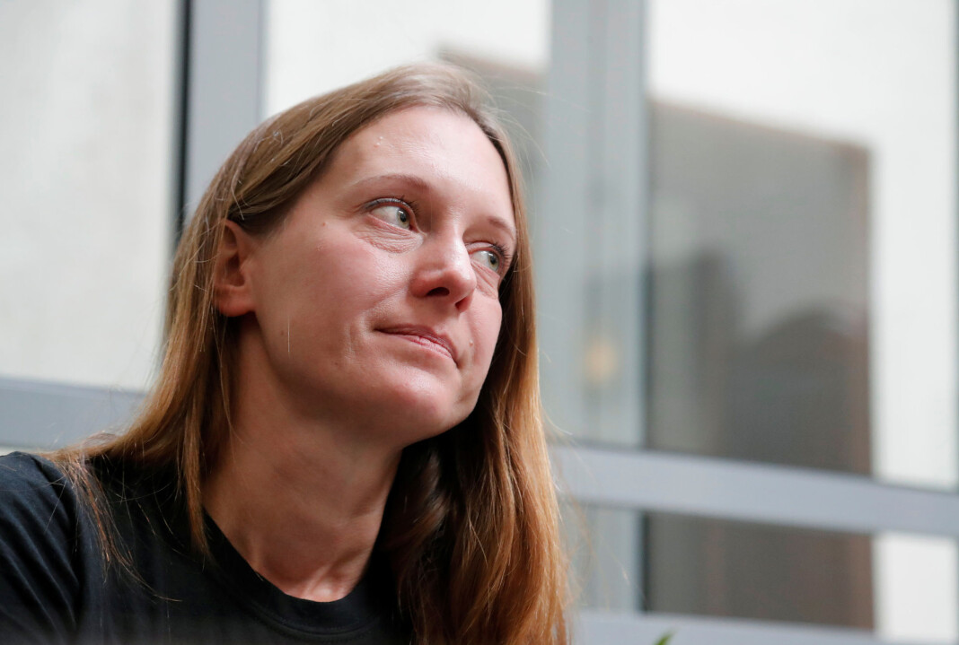 – Det er ekstremt vanskelig å skrive om terrorisme. Faktisk er dette temaet nå utenfor hva media kan dekke, forteller den russiske journalisten Svetlana Prokopjeva. – Det er ekstremt vanskelig å skrive om terrorisme. Faktisk er dette temaet nå utenfor hva media kan dekke, forteller den russiske journalisten Svetlana Prokopjeva.