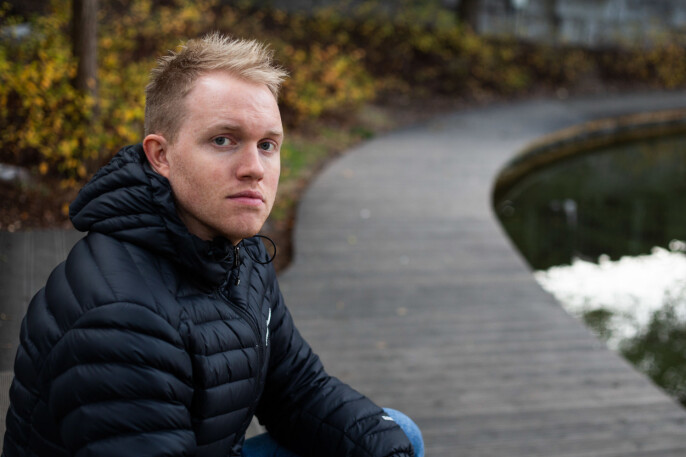 Simon Solheim har en bachelor i krisehåndteringsfag og startet som nynorskpraktikant i NRK. Simon Solheim har en bachelor i krisehåndteringsfag og startet som nynorskpraktikant i NRK.