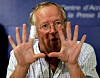 Utenriksjournalisten Robert Fisk er død Den britiske utenrikskorrespondenten Robert Fisk er død