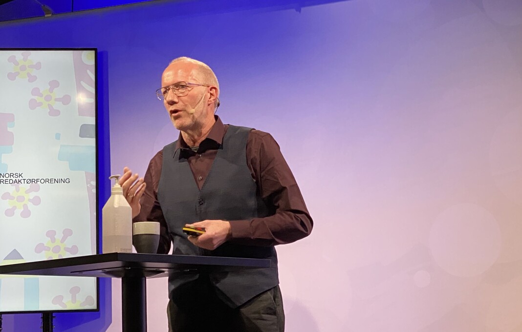 Arne Jensen, generalsekretær for Norsk Redaktørforening (NR), foreleste om åpenhet i domstolene på NRs høstmøte i Trondheim onsdag. Arne Jensen, generalsekretær for Norsk Redaktørforening (NR), foreleste om åpenhet i domstolene på NRs høstmøte i Trondheim onsdag.