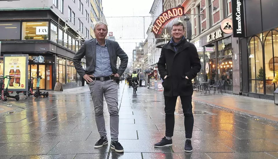 Ansvarlig redaktør i Avisa Oslo, Magne Storedal (t.v.) og styreleder Jostein Larsen Østring, her fra Torggata i Oslo sentrum.