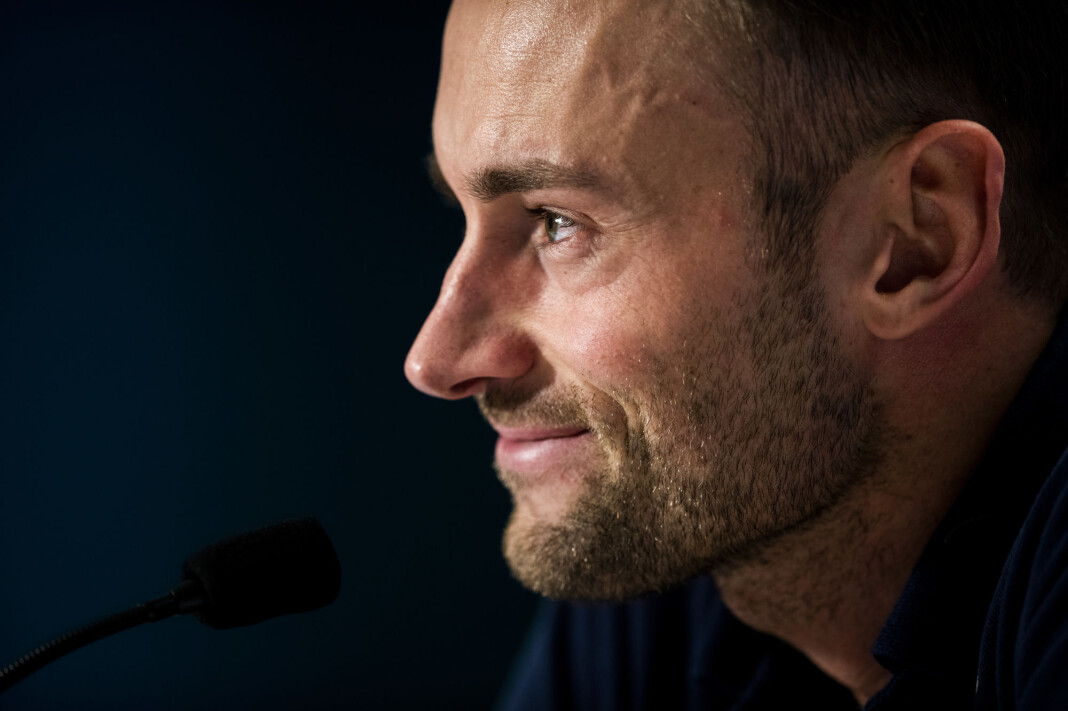 – På Dagsrevyen ble videoen nok et eksempel på at vår viktigste nyhetsredaksjon villig lar seg bruke i arbeidet med å gjenreise merkevaren «Petter Northug», skrive Sven Egil Omdal. – På Dagsrevyen ble videoen nok et eksempel på at vår viktigste nyhetsredaksjon villig lar seg bruke i arbeidet med å gjenreise merkevaren «Petter Northug», skrive Sven Egil Omdal.