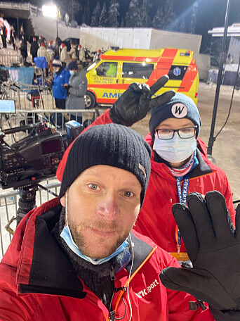 Andreas Hagen og fotograf Vegard B. Lien fotografert på jobb under verdenscupen i Ruka. Andreas Hagen og fotograf Vegard B. Lien fotografert på jobb under verdenscupen i Ruka.