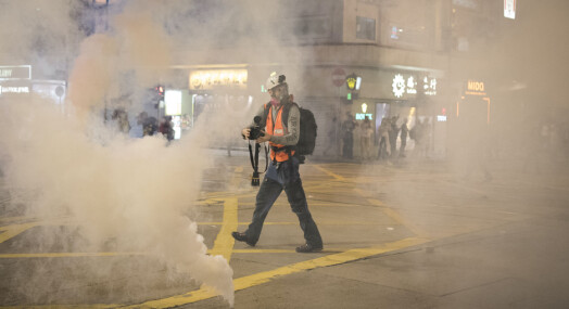 Anders Hammer kom til Hongkong uten en plan. Etter 140 dager midt blant demonstrantene kan han bli nominert til Oscar Anders Hammer kom til Hongkong uten en plan. Etter 140 dager midt blant demonstrantene kan han bli nominert til Oscar