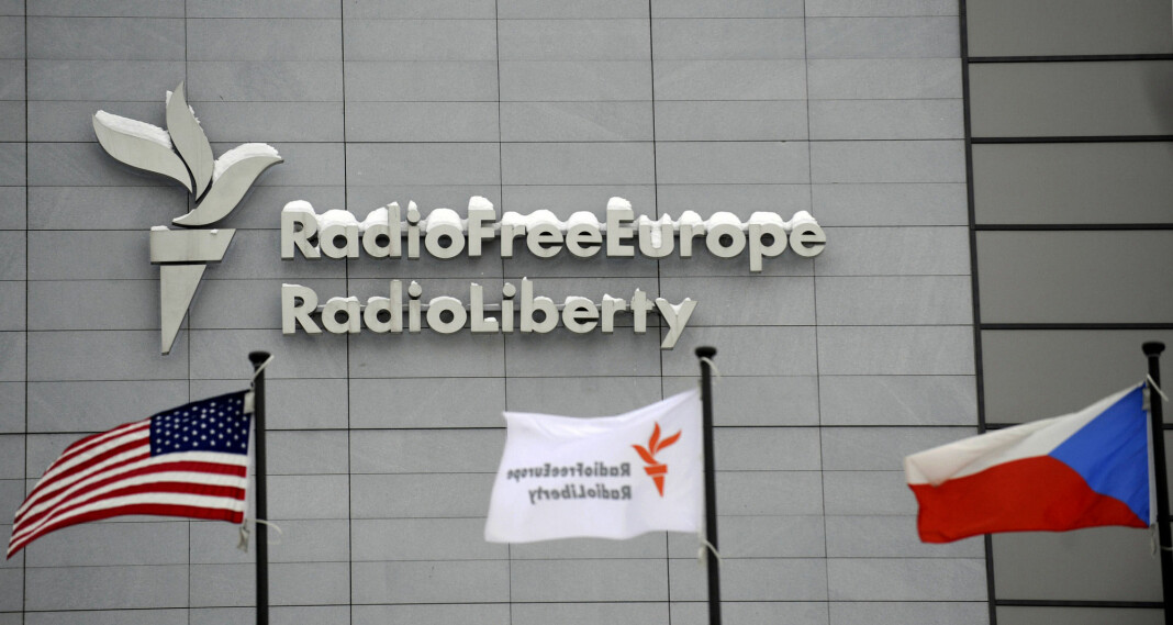 Biden-administrasjonen utnevnte søndag nye sjefer for USAs globale radiokanaler etter å ha sparket de Trump-utnevnte forgjengerne. Har fra Radio Free Europe/Radio Libertys kontor i Praha i Tsjekkia i 2010.