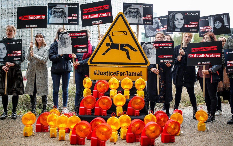 Aktivister fra Reportere uten grenser demonstrerer utenfor den saudiarabiske ambassaden i Berlin i 2019.