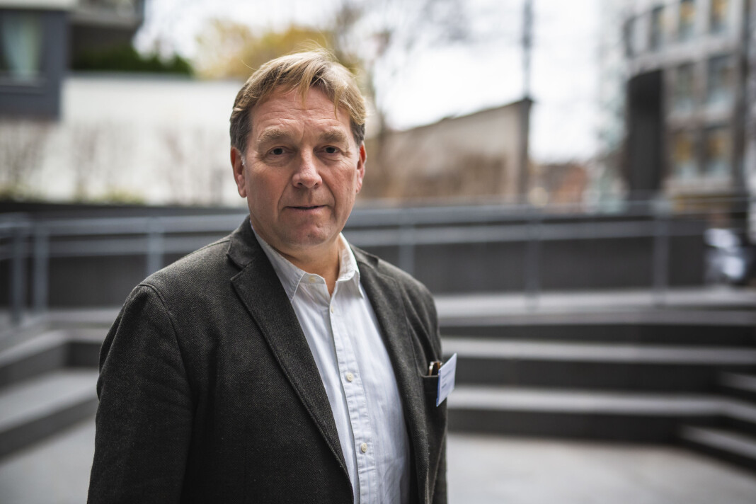 – Ansvaret arbeidsgiver har for deg på kontoret, det er det samme når du har hjemmekontor, sier Trond Idås i NJ, som er ansvarlig for undersøkelsen om korona-og hjemmekontor-situasjonen blant norske journalister. – Ansvaret arbeidsgiver har for deg på kontoret, det er det samme når du har hjemmekontor, sier Trond Idås i NJ, som er ansvarlig for undersøkelsen om korona-og hjemmekontor-situasjonen blant norske journalister.