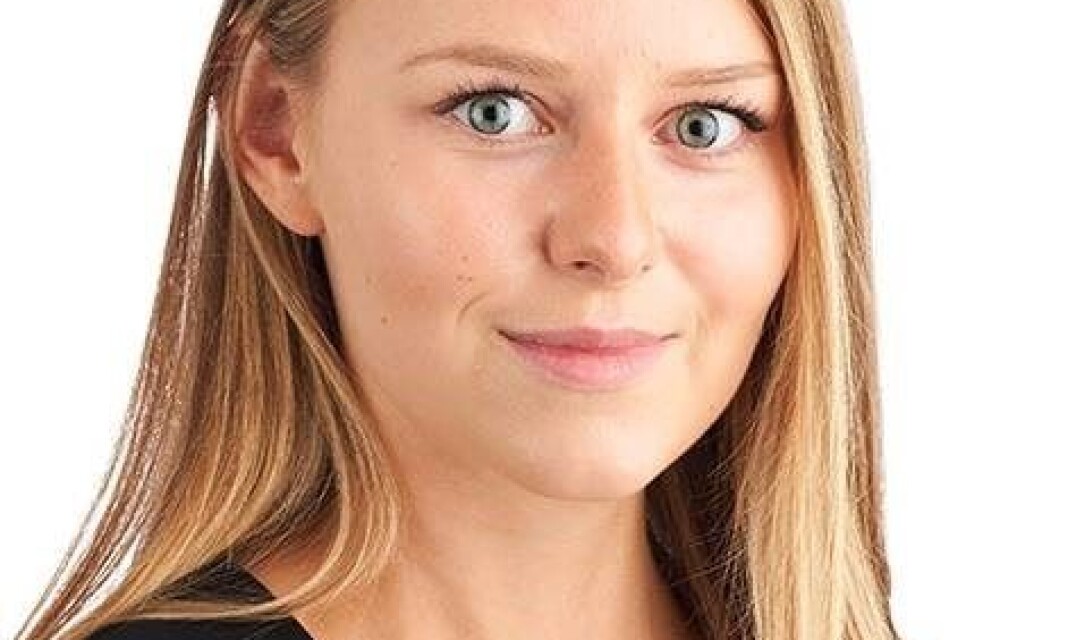 Rakel Strand er siviløkonom fra Norges Handelshøyskole med spesialisering i strategi og ledelse. Nå blir hun økonomijournalist. Rakel Strand er siviløkonom fra Norges Handelshøyskole med spesialisering i strategi og ledelse. Nå blir hun økonomijournalist.